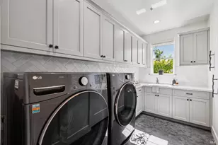 76 Bayharbor Wy, San Rafael, CA 94901 - Photo 37