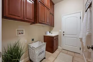 2029 Park Vista Ct, Santa Rosa, CA 95405 - Photo 43