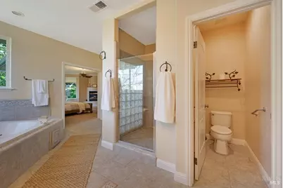 2029 Park Vista Court, Santa Rosa, CA 95405 - Photo 33