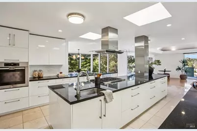 100 Eden Roc Drive, Sausalito, CA 94965 - Photo 17