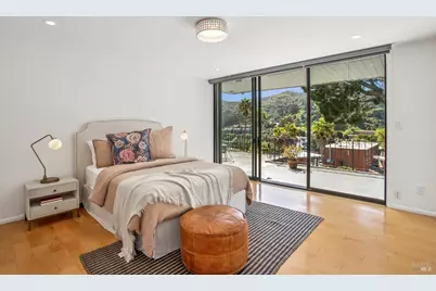 100 Eden Roc Drive, Sausalito, CA 94965 - Photo 27
