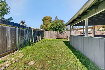 635 S Minahen Street, Napa, CA 94559 - Photo 21