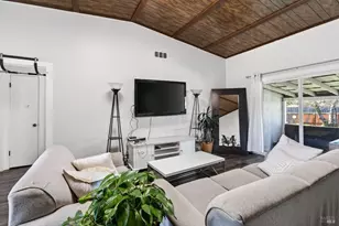 635 S Minahen St, Napa, CA 94559 - Photo 15