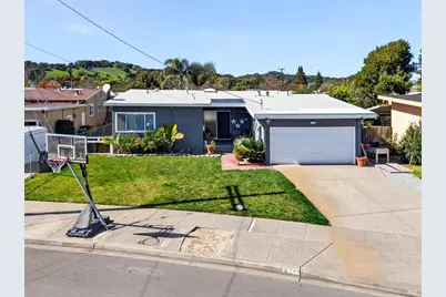 635 S Minahen Street, Napa, CA 94559 - Photo 1