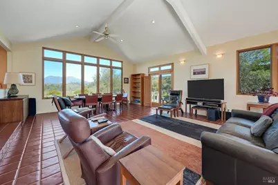 5809 Sharp Road, Calistoga, CA 94515 - Photo 9