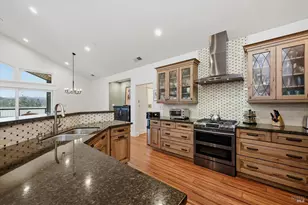 18793 N Shore Dr, Hidden Valley Lake, CA 95467 - Photo 11