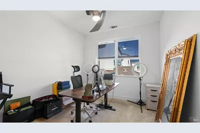 2409 Waterside Drive, Fairfield, CA 94533 - Photo 31