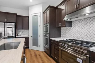 2409 Waterside Dr, Fairfield, CA 94533 - Photo 11