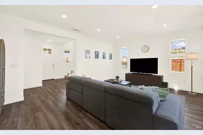 2432 Artisan Way, Fairfield, CA 94533 - Photo 13