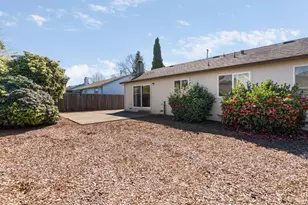 1555 W 3rd St, Santa Rosa, CA 95401 - Photo 33