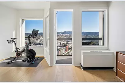 6363 Christie Avenue #2627, Emeryville, CA 94608 - Photo 21