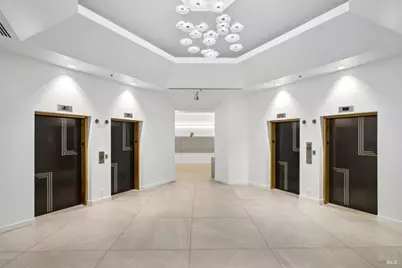 6363 Christie Avenue #2627, Emeryville, CA 94608 - Photo 37