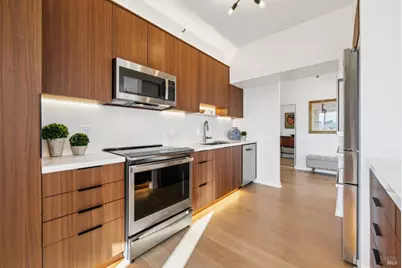 6363 Christie Avenue #2627, Emeryville, CA 94608 - Photo 9