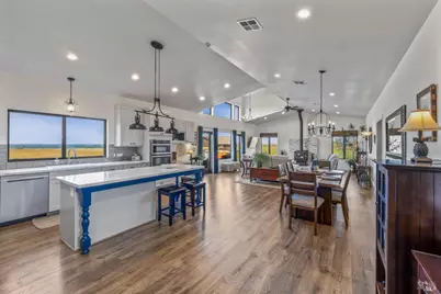 19251 Monterey Avenue, Fort Bragg, CA 95437 - Photo 7