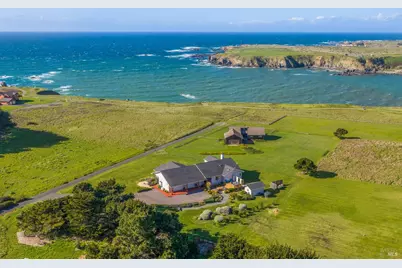 19251 Monterey Avenue, Fort Bragg, CA 95437 - Photo 35