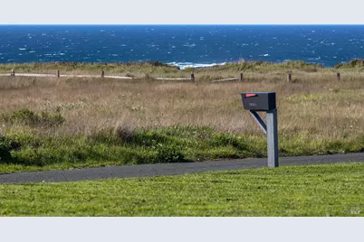 19251 Monterey Avenue, Fort Bragg, CA 95437 - Photo 41