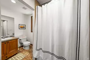 8 Circle Rd, San Rafael, CA 94903 - Photo 5