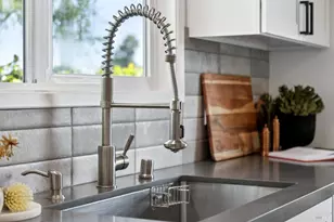 24 Porto Bello Dr, San Rafael, CA 94901 - Photo 17