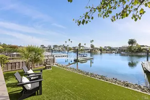 24 Porto Bello Dr, San Rafael, CA 94901 - Photo 41