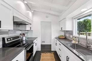 24 Porto Bello Dr, San Rafael, CA 94901 - Photo 15