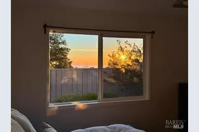 212 Eaton Court, Benicia, CA 94510 - Photo 33