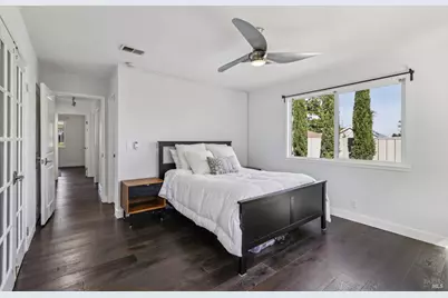 212 Eaton Court, Benicia, CA 94510 - Photo 25