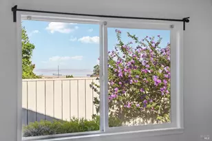 212 Eaton Ct, Benicia, CA 94510 - Photo 3