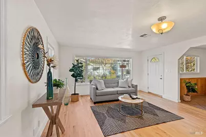 201 Triplett Drive, Cloverdale, CA 95425 - Photo 3