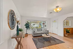 201 Triplett Dr, Cloverdale, CA 95425 - Photo 3