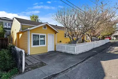 201 Triplett Drive, Cloverdale, CA 95425 - Photo 3