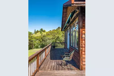 16101 Lost Creek Road, Yorkville, CA 95494 - Photo 27