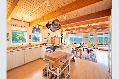 16101 Lost Creek Road, Yorkville, CA 95494 - Photo 11