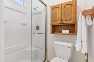 34 Plata Ct, Novato, CA 94947 - Photo 25