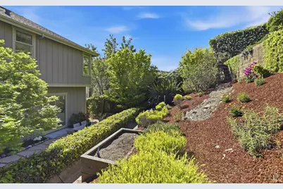 35 Pearl Court, Novato, CA 94947 - Photo 47