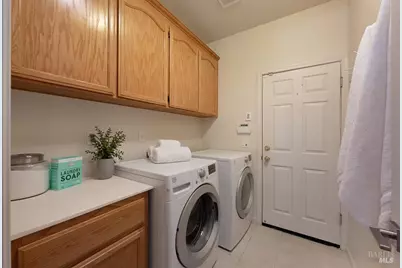 956 Allen Street, Petaluma, CA 94954 - Photo 23