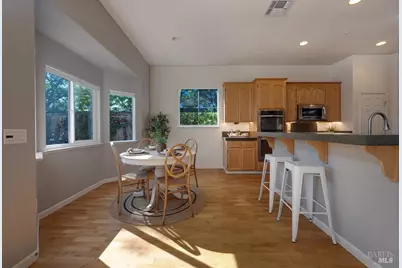 956 Allen Street, Petaluma, CA 94954 - Photo 15