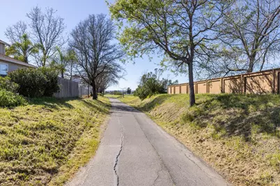 930 Langeburg Street, Santa Rosa, CA 95407 - Photo 39