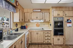 660 Leslie St, Ukiah, CA 95482 - Photo 11