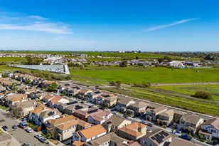 2382 Sheldon Dr, Fairfield, CA 94533 - Photo 63