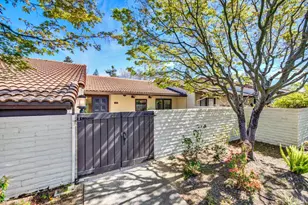 22 Fairways Dr, Napa, CA 94558 - Photo 3