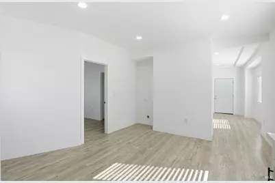 8825 D Street, Oakland, CA 94621 - Photo 31