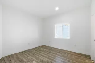 8825 D St, Oakland, CA 94621 - Photo 29