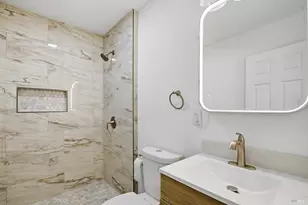 8825 D St, Oakland, CA 94621 - Photo 19