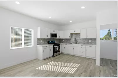 8825 D Street, Oakland, CA 94621 - Photo 11