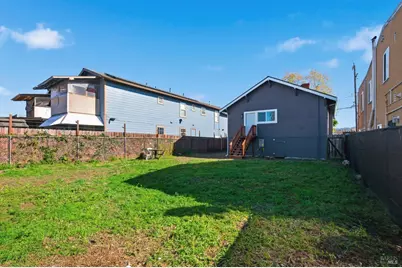 8825 D Street, Oakland, CA 94621 - Photo 35