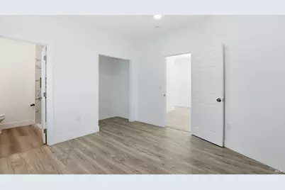 8825 D Street, Oakland, CA 94621 - Photo 23