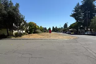 1102 North St, Santa Rosa, CA 95404 - Photo 3