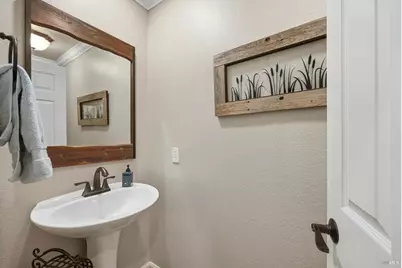 1384 Birdie Drive, Windsor, CA 95492 - Photo 61