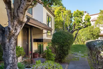 60 Corte Oriental, Greenbrae, CA 94904 - Photo 3