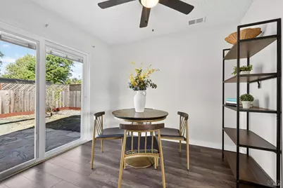 9865 Sunray Place, Windsor, CA 95492 - Photo 15